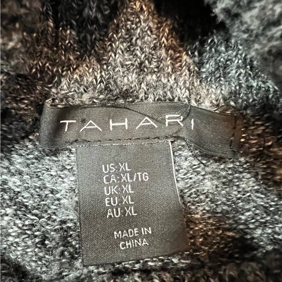 Tahari Womens Sweater Gray Long Sleeve Turtleneck Knit Pullover Polyester - Picture 8 of 8